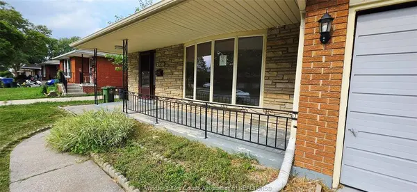 2650 RIVARD Avenue, Windsor, ON N8T 2H5