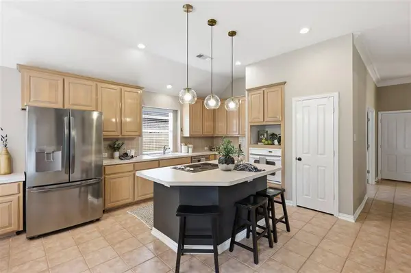 6429 Windwood Court, Fort Worth, TX 76132