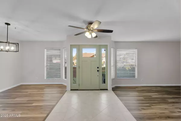 2655 E ENCANTO Street, Mesa, AZ 85213