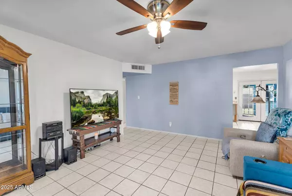 316 N GAYLORD Circle, Mesa, AZ 85213