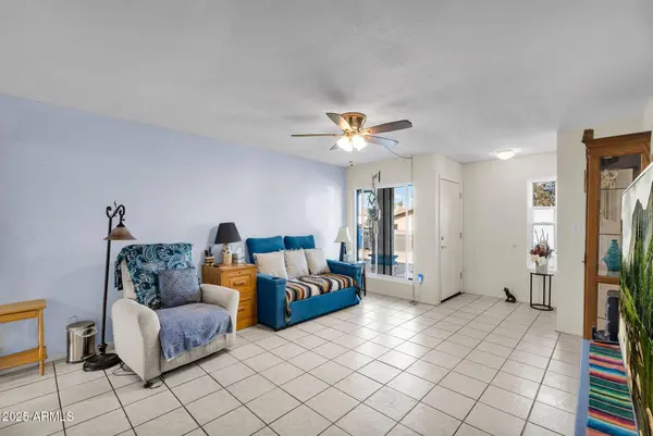 316 N GAYLORD Circle, Mesa, AZ 85213