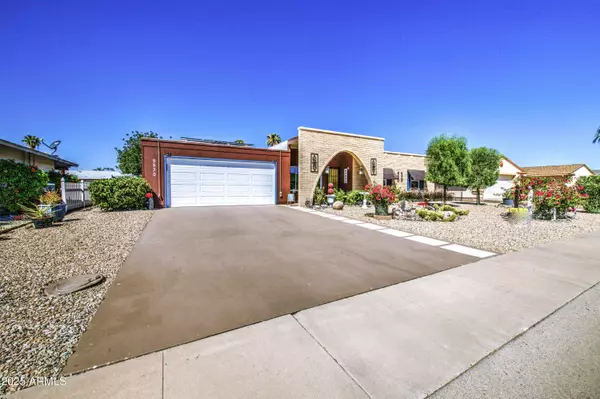 9530 W HIDDEN VALLEY Circle N, Sun City, AZ 85351