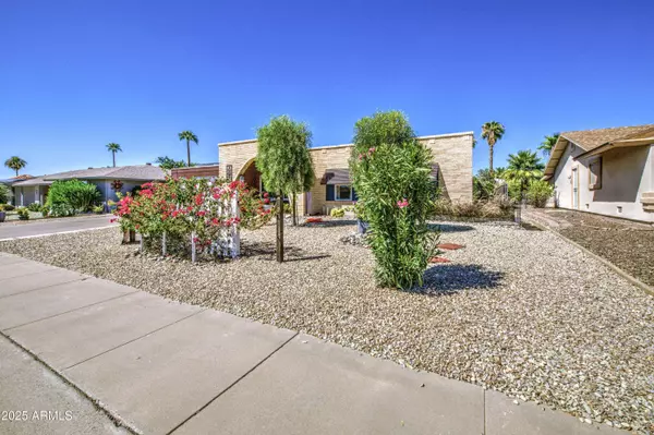 9530 W HIDDEN VALLEY Circle N, Sun City, AZ 85351