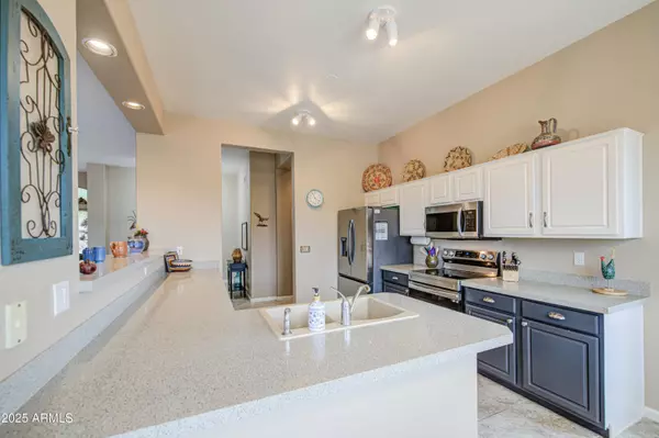 7164 E CANYON WREN Drive, Gold Canyon, AZ 85118