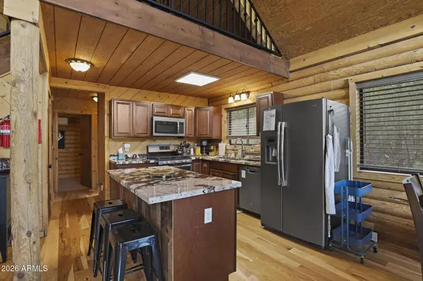 6872 W FARA Drive, Pine, AZ 85544