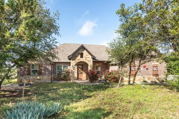 820 Peninsula Drive, Bluff Dale, TX 76433