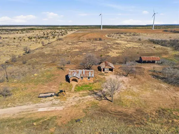 509 County Road 234, Sweetwater, TX 79556
