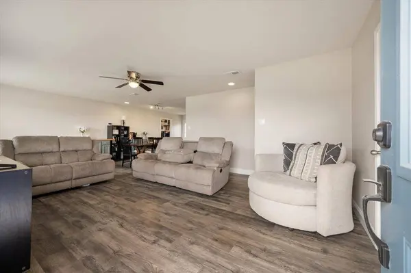 106 Toowoomba Lane, Weatherford, TX 76085