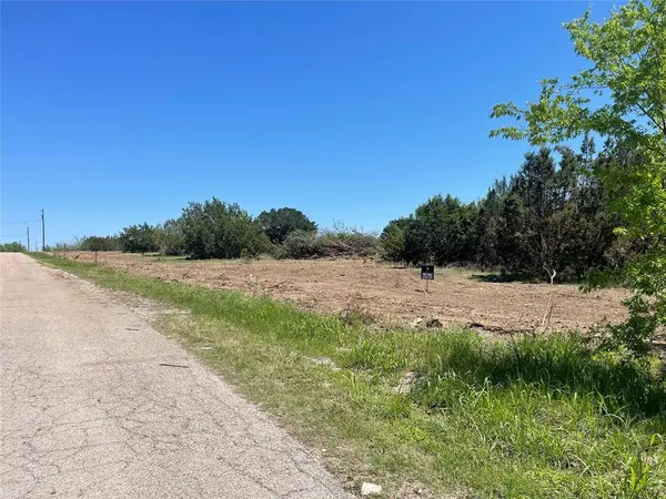 TBD 3 E Lumpkin Street, Meridian, TX 76665