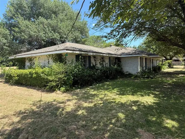 604 E Highland Road, Ovilla, TX 75154