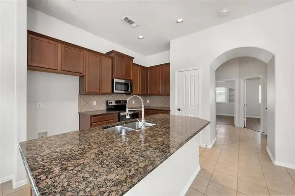 1313 Concho Trail, Mansfield, TX 76063