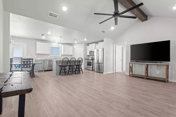 County Rd 6400 #B, Shallowater, TX 79363