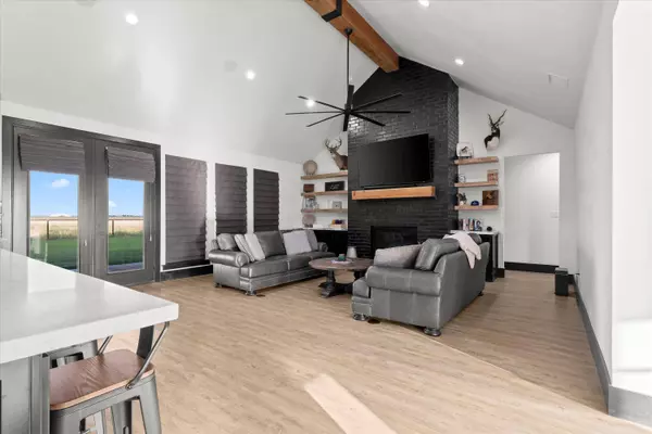 6213 N C R 1500, Shallowater, TX 79363