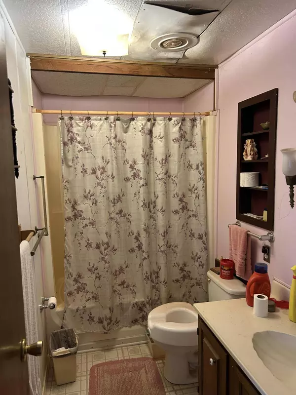 CR 6100, Shallowater, TX 79363