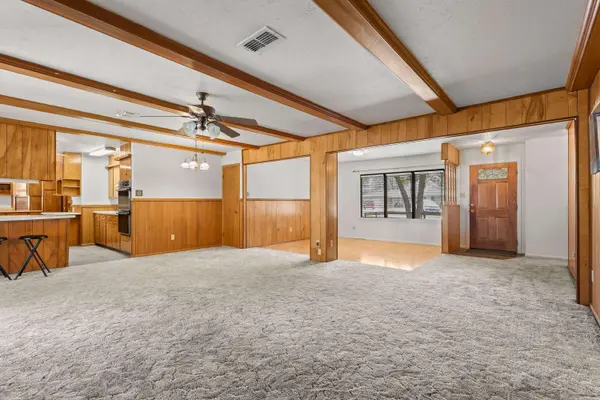 6006 Vernon Avenue, Lubbock, TX 79412