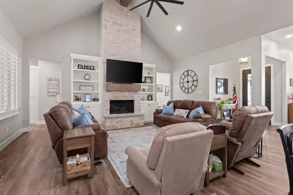 6957 100th Street, Lubbock, TX 79424
