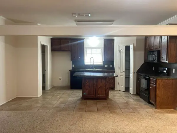 307 N 6th Street, Wolfforth, TX 79382