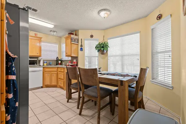 1427 77th Street, Lubbock, TX 79423