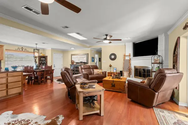 1024 U.S. 82, Brownfield, TX 79316