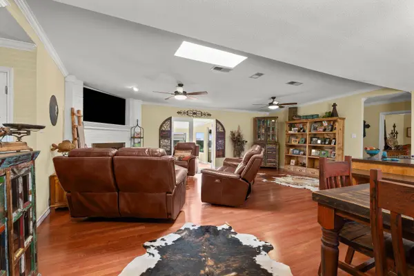 1024 U.S. 82, Brownfield, TX 79316