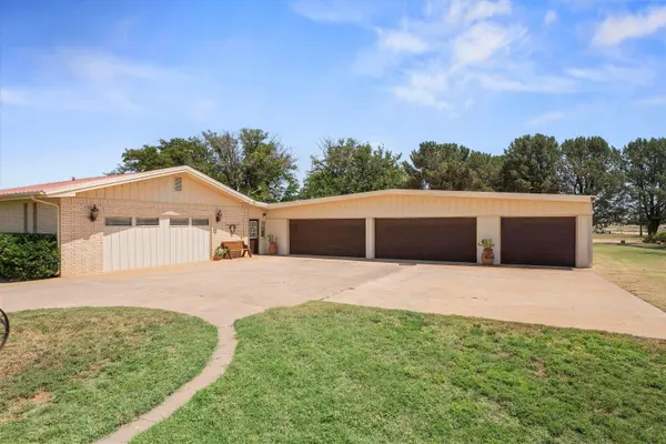 1024 U.S. 82, Brownfield, TX 79316