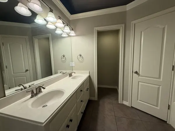 5910 102nd Street, Lubbock, TX 79424