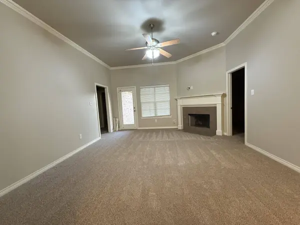 5910 102nd Street, Lubbock, TX 79424