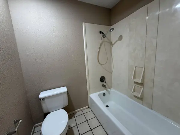 5231 92nd Street, Lubbock, TX 79424