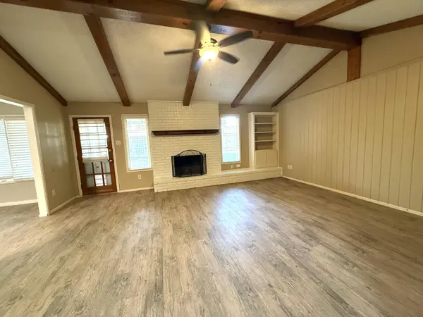 5231 92nd Street, Lubbock, TX 79424