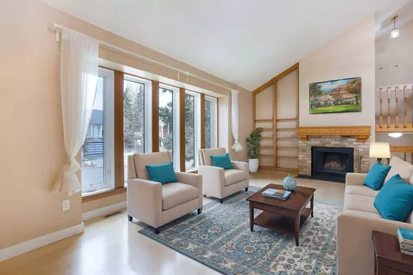 1260 Ranchview RD NW, Calgary, AB T3G 1Y2