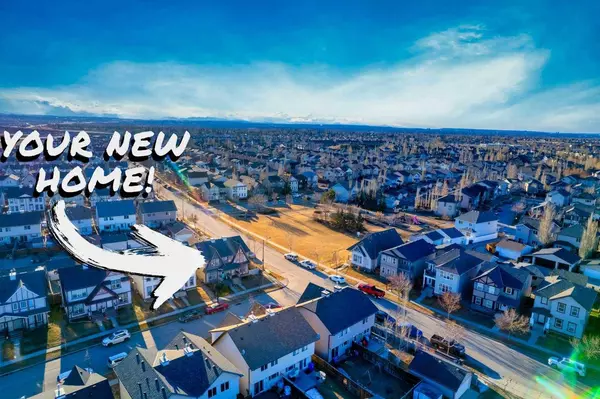 305 Elgin PT SE, Calgary, AB T2Z 4Z9