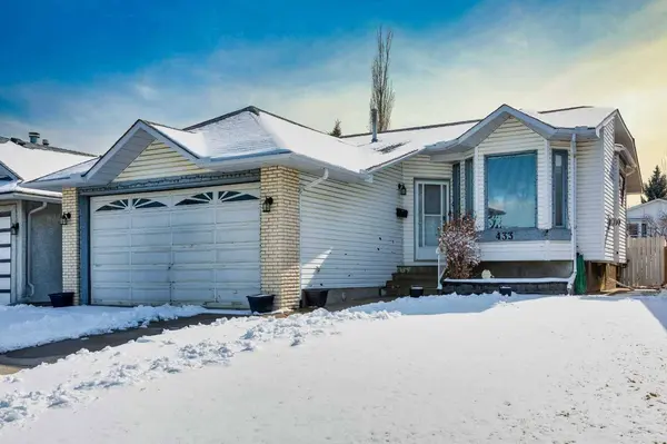 433 Harvest Lake DR NE, Calgary, AB T3K 4B9