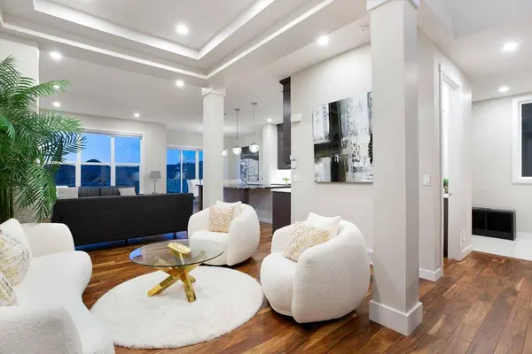 29 Cranbrook CV SE, Calgary, AB T3M 2S9