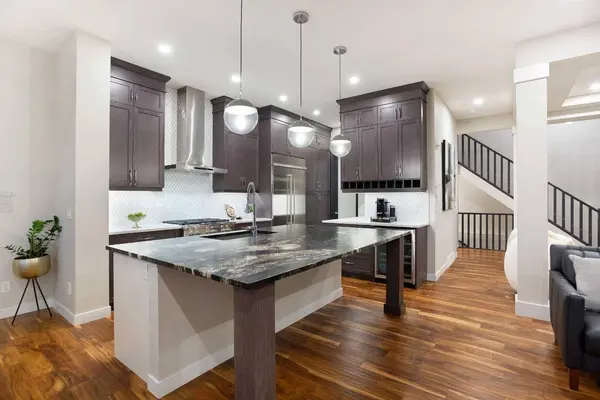 29 Cranbrook CV SE, Calgary, AB T3M 2S9