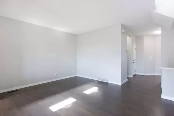 233 Auburn Crest WAY SE, Calgary, AB T3M 1T6