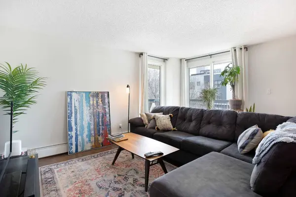 616 15 AVE SW #301, Calgary, AB T2R 0R5