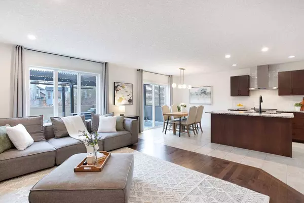 142 Brightonwoods GDNS SE, Calgary, AB T2Z 0T3