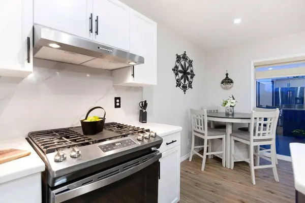 769 Fairways GN NW, Airdrie, AB T4B 3E6