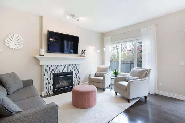 39 Strathlea Common SW #31, Calgary, AB T3H 5P8