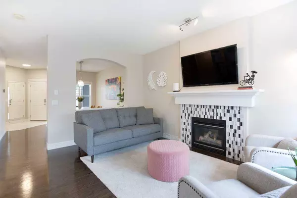 39 Strathlea Common SW #31, Calgary, AB T3H 5P8