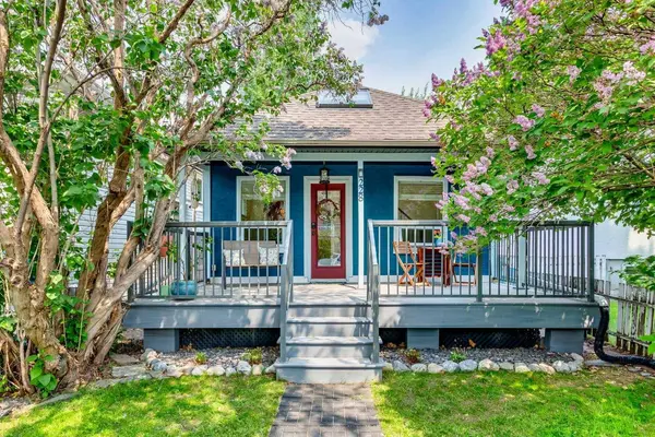 228 19 AVE NE, Calgary, AB T2E 1P1