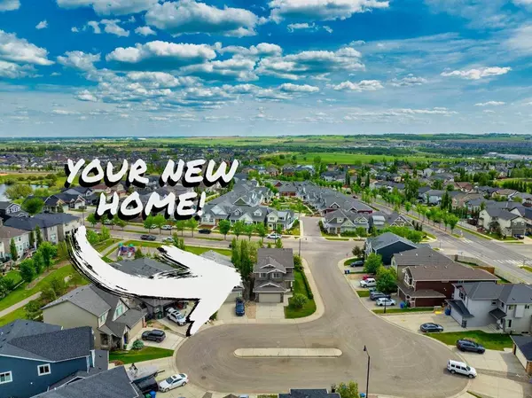 32 Drake Landing HL, Okotoks, AB T1S 0M8