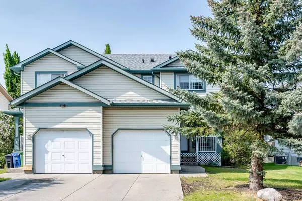 124 Quigley Close, Cochrane, AB T4C 1S4
