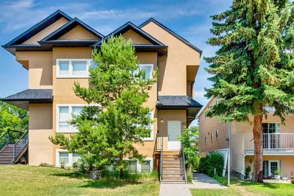 140 29 AVE NW, Calgary, AB T2M 2L8