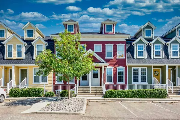 416 Mckenzie Towne Close SE, Calgary, AB T2Z 1A8