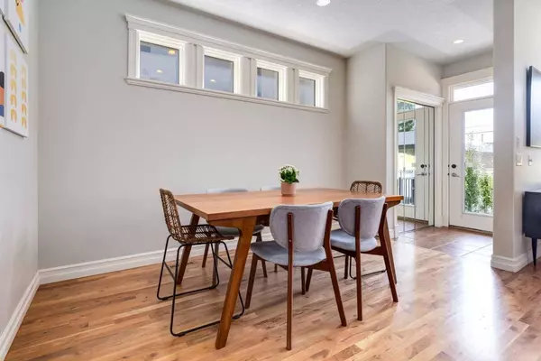 625 25 AVE NW, Calgary, AB T2M 2B1