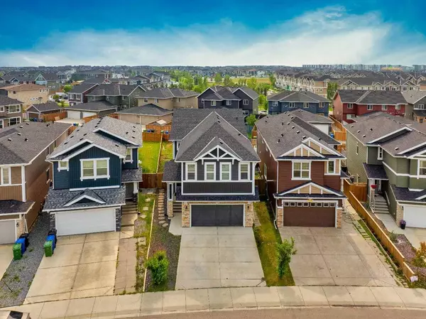 29 Redstone Link NE, Calgary, AB T3N 0T8