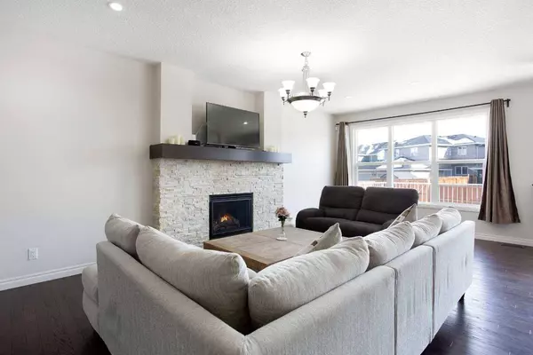 29 Redstone Link NE, Calgary, AB T3N 0T8