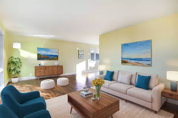 21 Mayfair RD SW, Calgary, AB T2V 1Y5