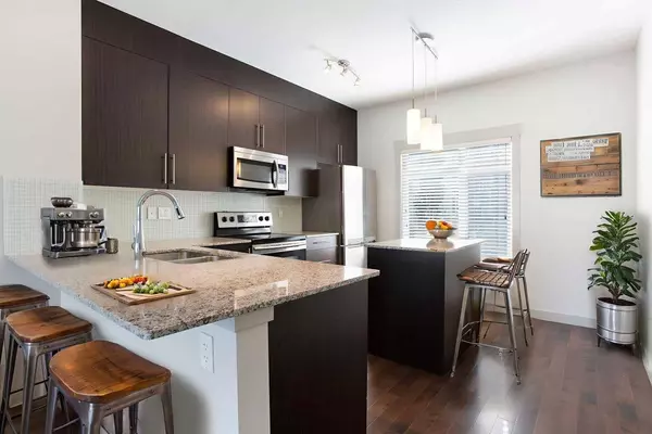 21 Skyview Point Link NE, Calgary, AB T3N 0L7